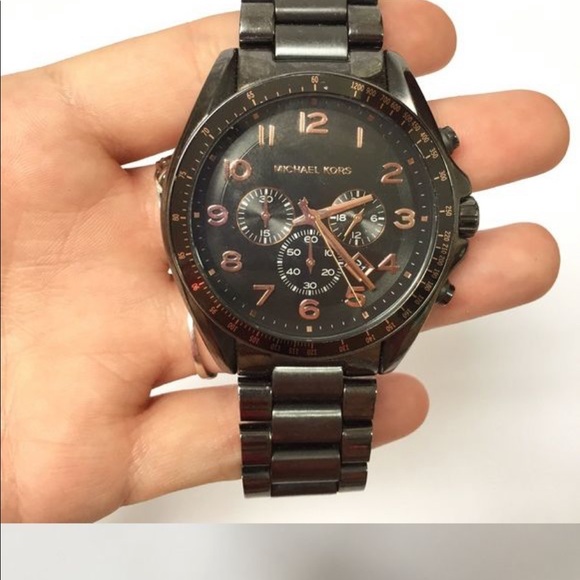 Michael Kors Gunmetal band rose gold men’s watch - Picture 4 of 4